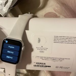 Apple Watch SE 40 mm